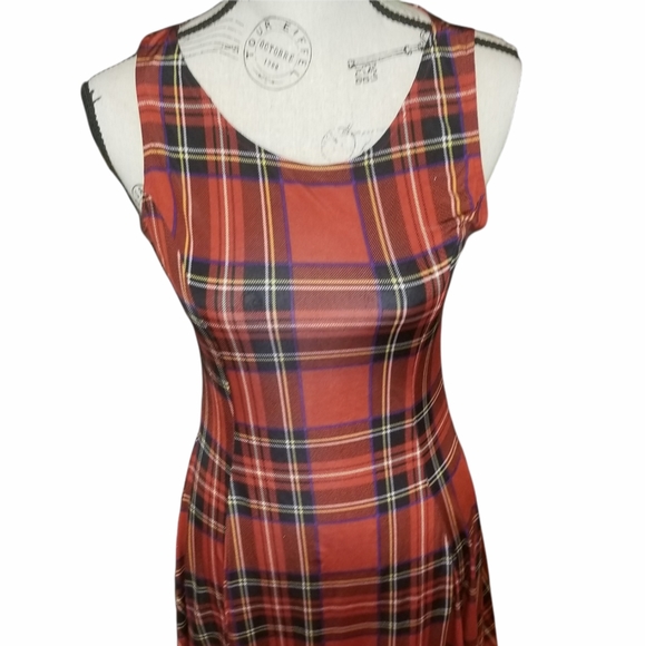 See You Monday red plaid sleevless dress . Size: S - Picture 5 of 5